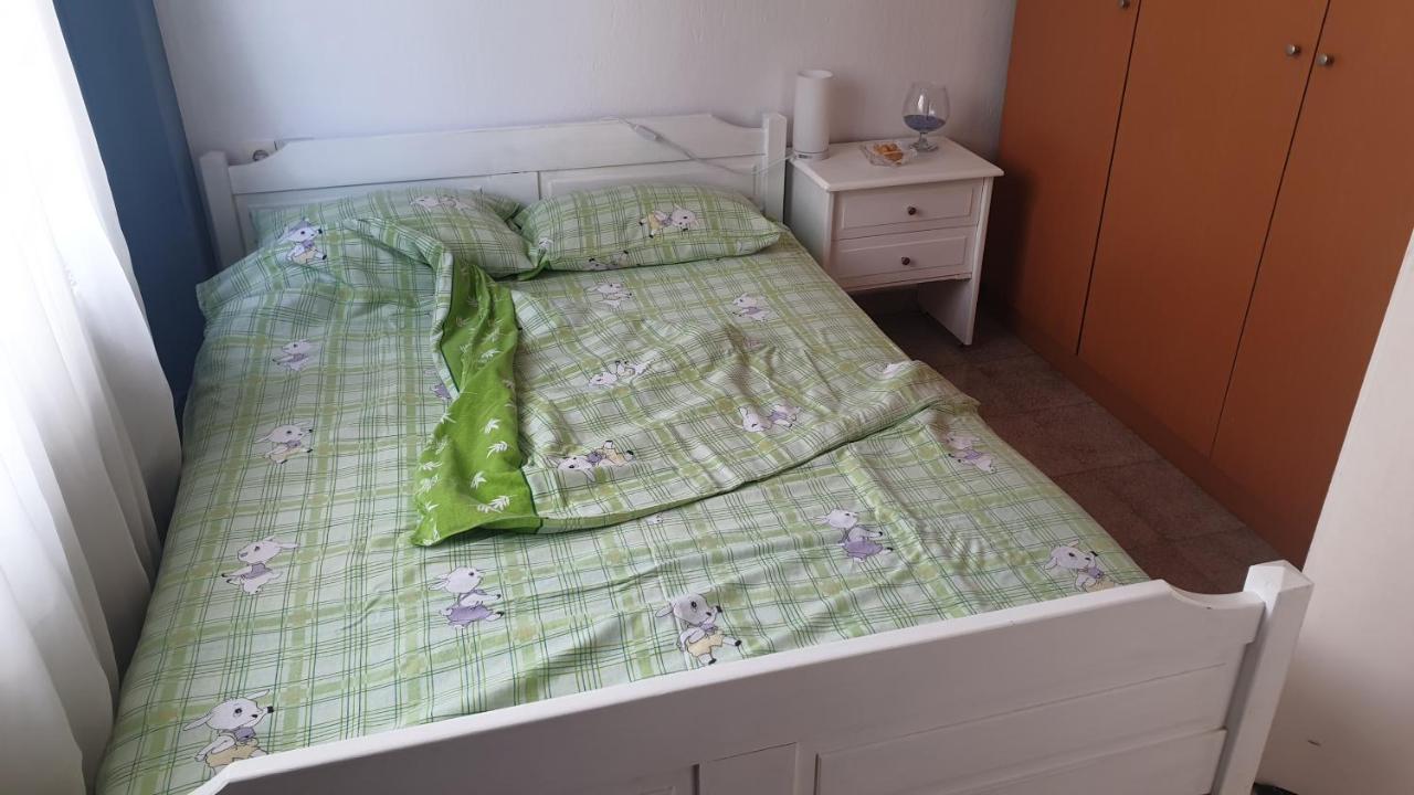 Gouris Appartements Nea Kallikrateia Luaran gambar