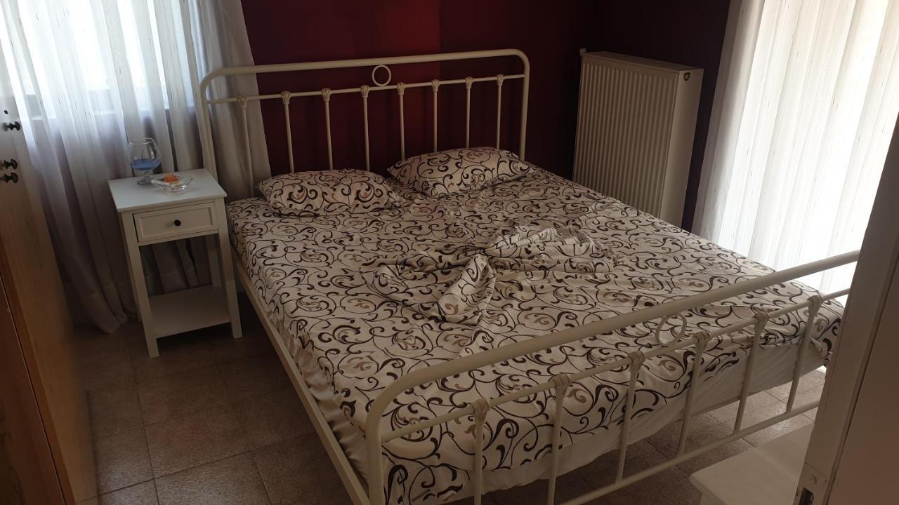 Gouris Appartements Nea Kallikrateia Luaran gambar